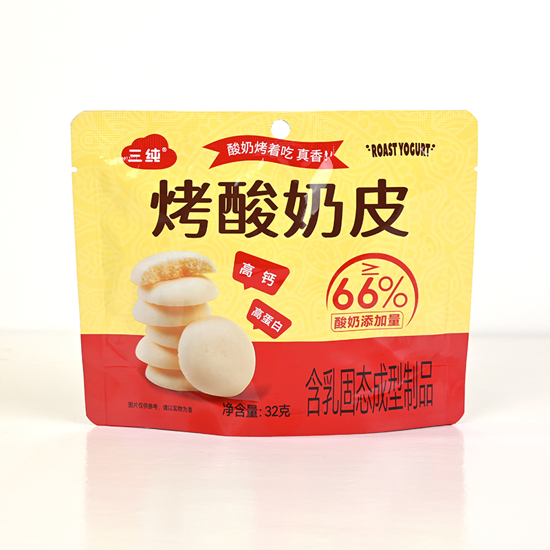 三纯32g烤酸奶皮、三纯鲜乳条32克含乳固态成型制品零食,奶香十足